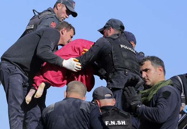 Σεισμός στην Αλβανία: Ημέρα εθνικού πένθους – Στους 23 οι νεκροί από τα 6,4 Ρίχτερ