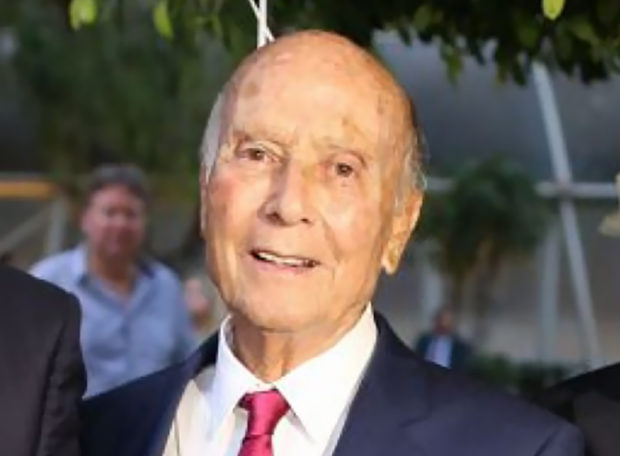 Βασίλης Καμπουράκης