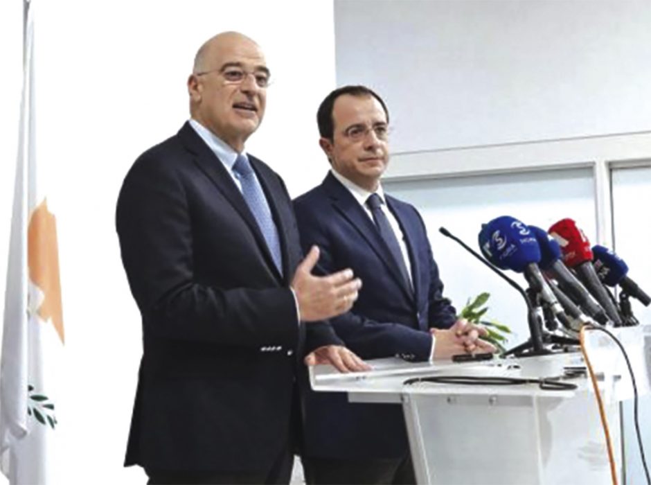 δενδιας χριστοδουλίδης