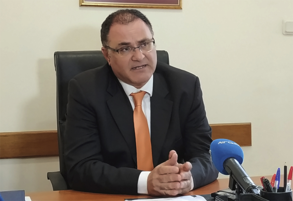στρατος καρικης