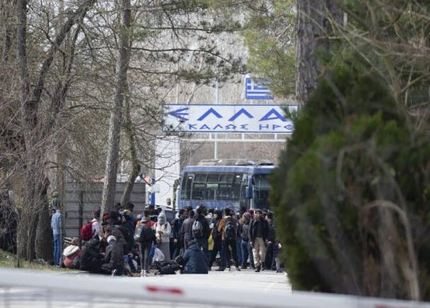 ΜΕΤΑΝΑΣΤΕΣ ΕΒΡΟΣ