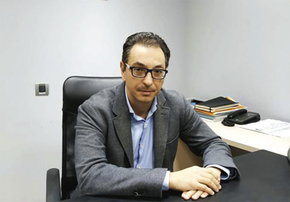 χ λουκαρας