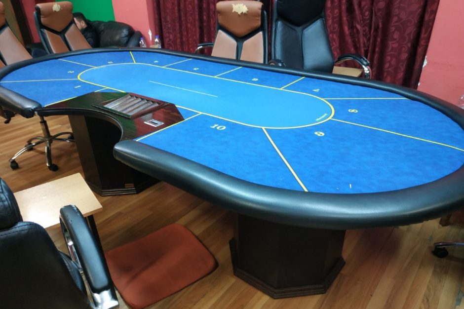 thumbnail_SYLLHPSEIS POKER RODOS F1