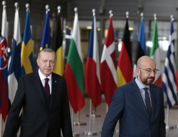 DW: EE- Τουρκία: τα λεφτά δεν λύνουν το πρόβλημα