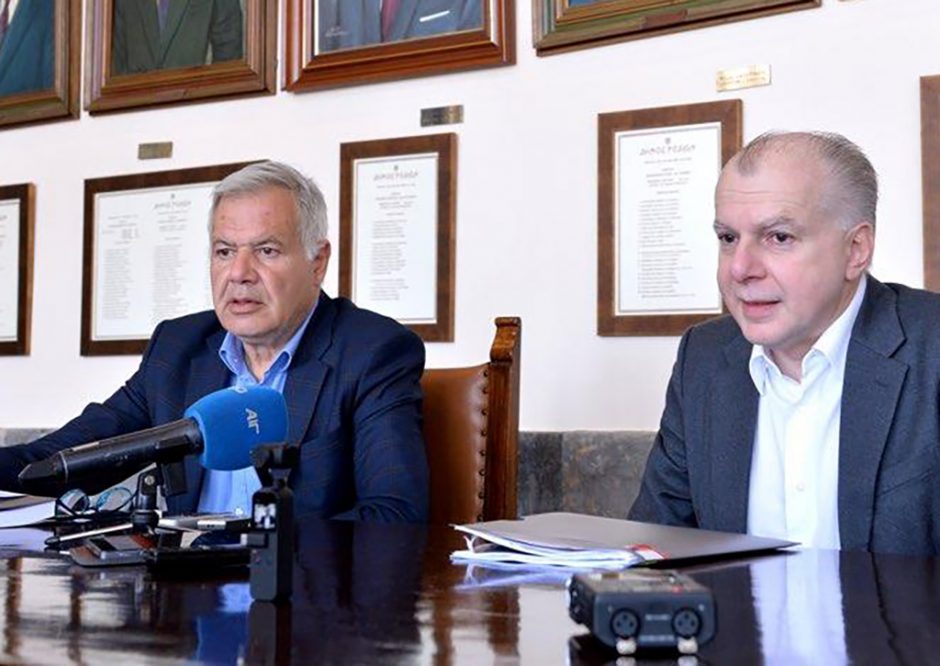 ΚΑΜΠΟΥΡΑΚΗΣ ΤΡΙΑΝΤΟΣ