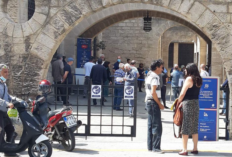 δεη ουρα κορωνοιος