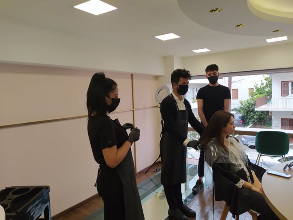 κομμωτηριο μετρα