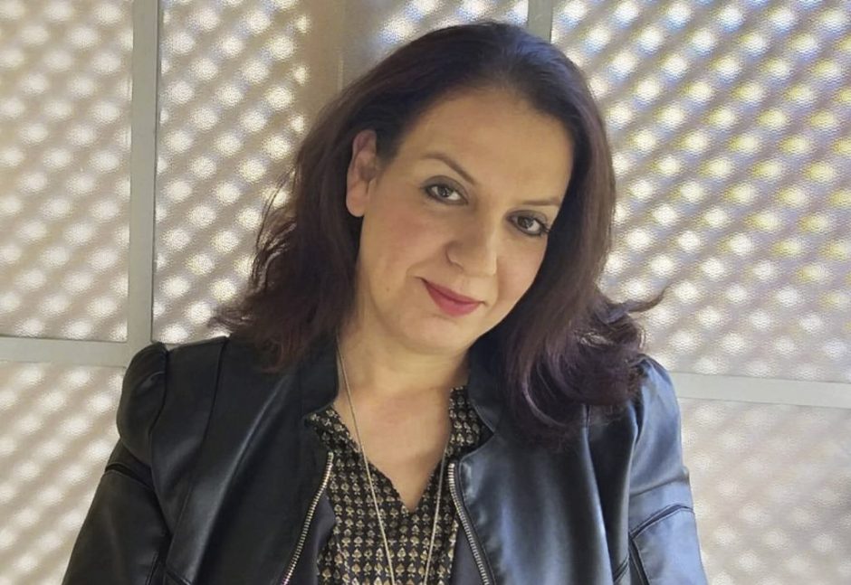 χαραλαμποπουλου εφη