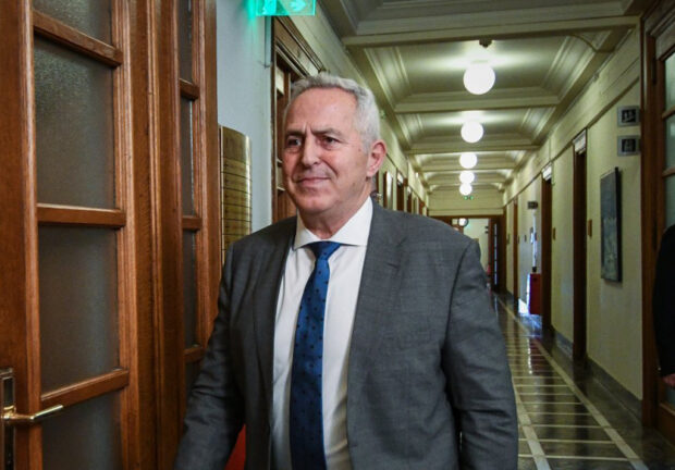 Αποστολάκης