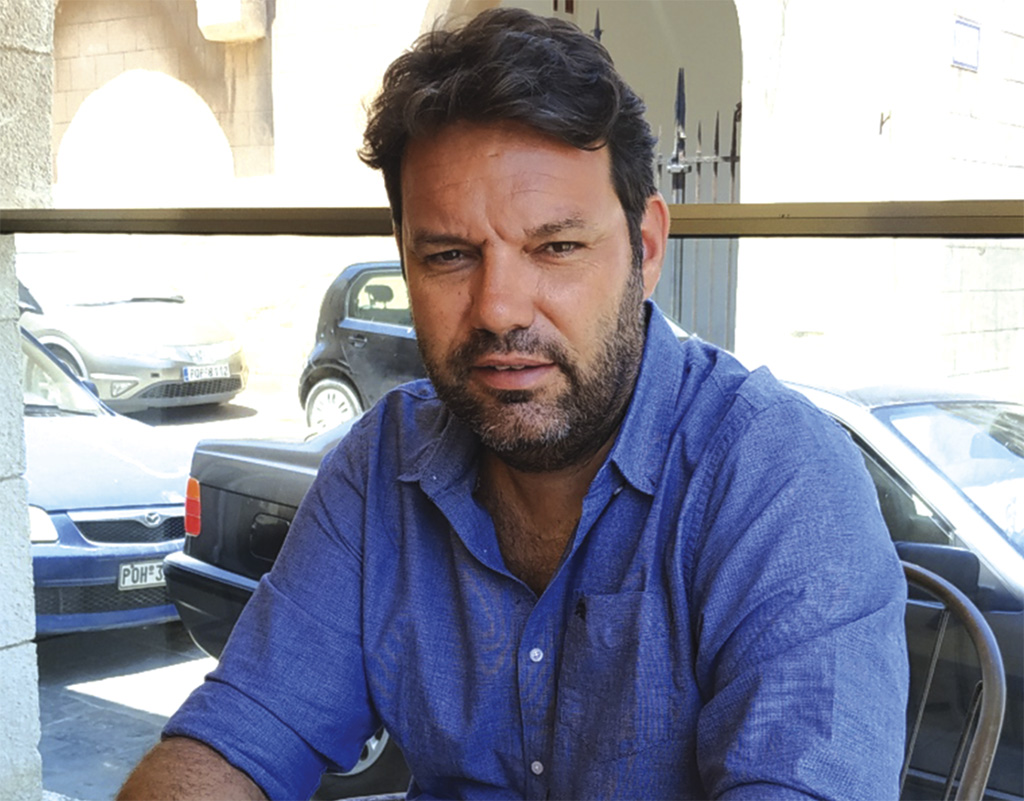 αλεξανδρος κολιάδης