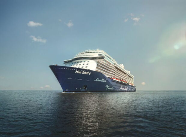Η TUI Cruises η πρώτη εταιρεία κρουαζιέρας που ξεκίνησε ταξίδια στην Ελλάδα