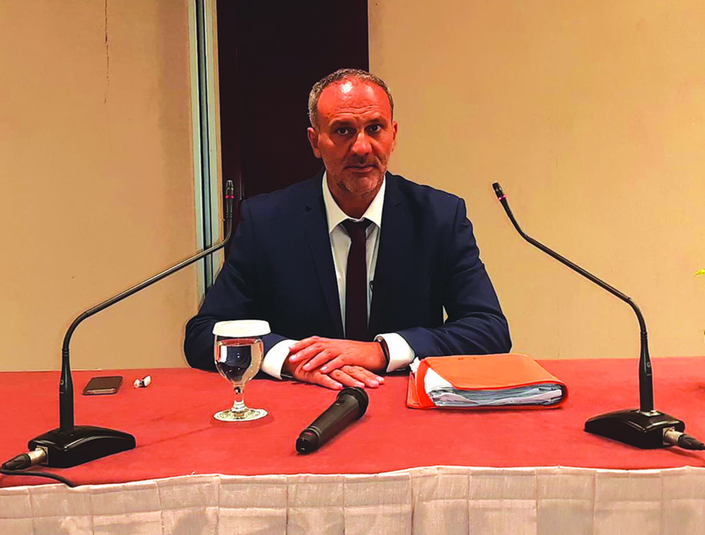 μαυραγανης