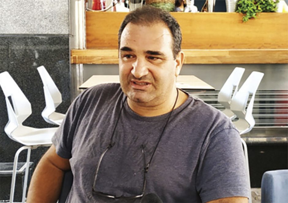 σακης πολυχρονης