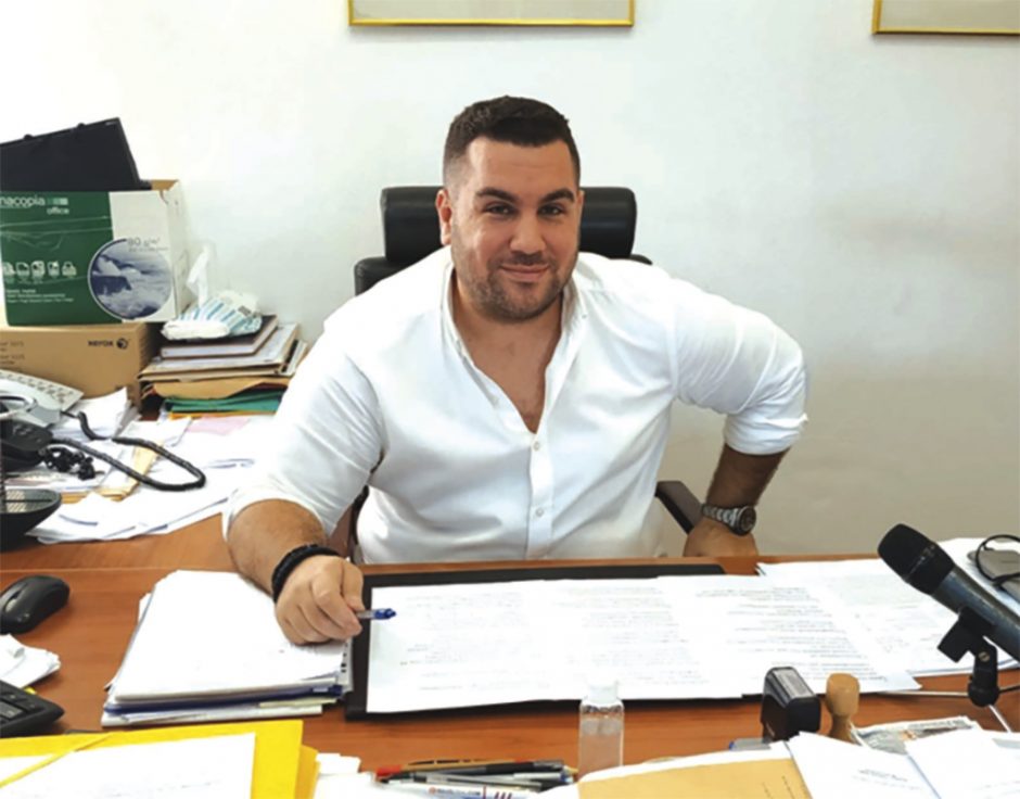 τηλεμαχος καμπουρης