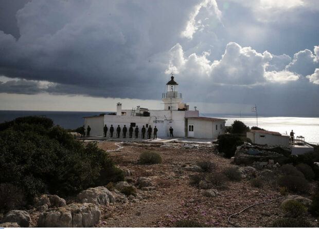 φάρος Στρογγύλη