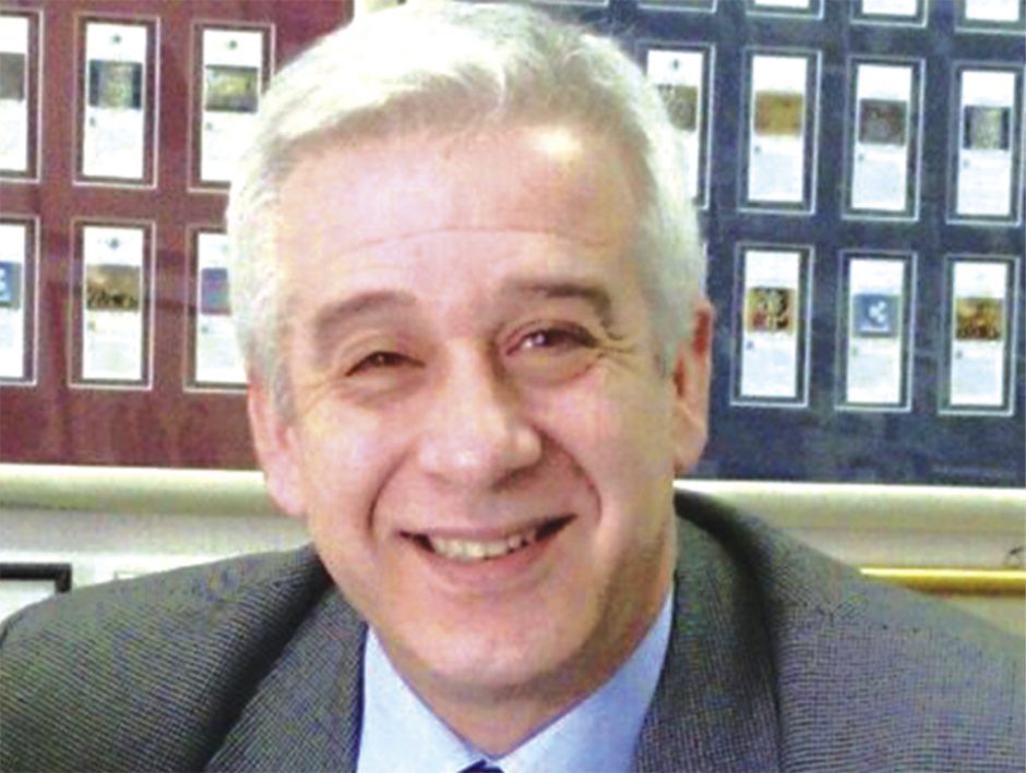κ υφαντης