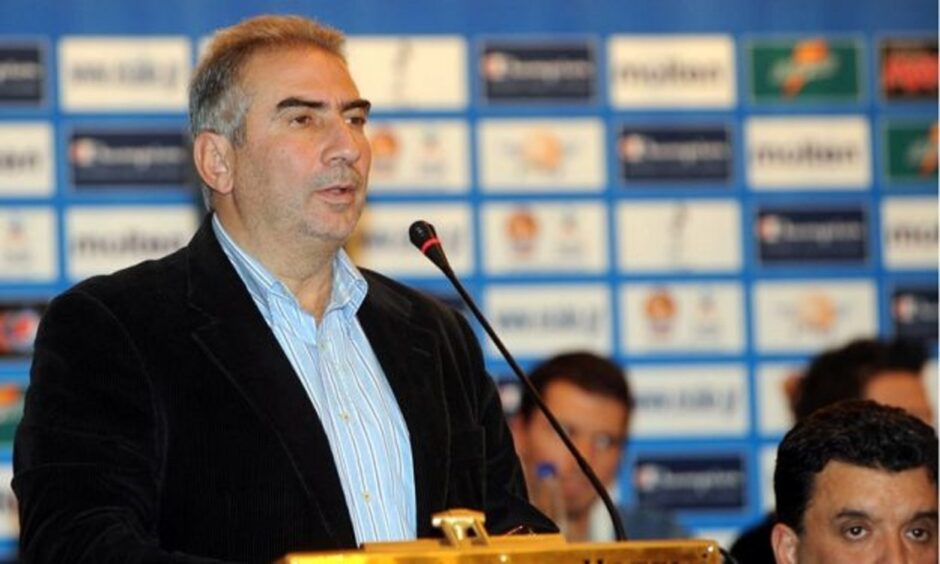 ΣΤΕΛΙΟΣ ΣΥΜΕΩΝΙΔΗΣ ΜΠΑΣΚΕΤ