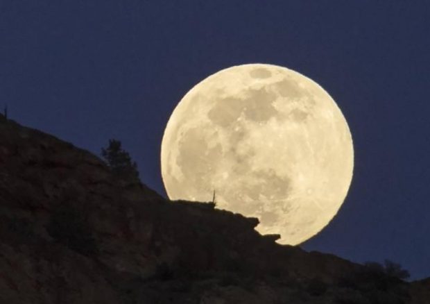 πανσέληνος