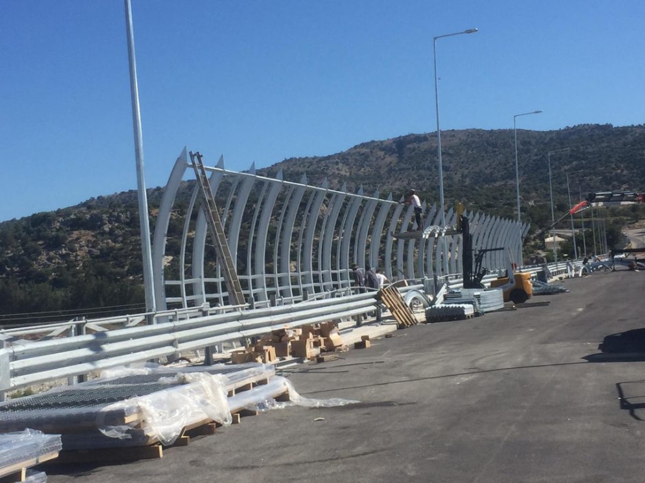 μακκαρη γεφυρα1