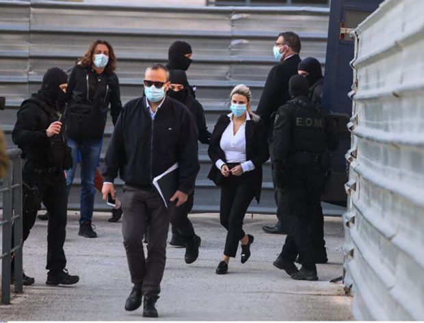 επίθεση με βιτριόλι