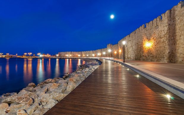 ΠΕΖΟΔΡΟΜΟΣ ΠΑΡΑΛΙΑΚΗ ΖΩΝΗ