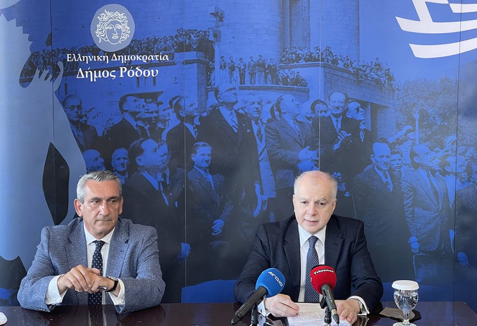ΧΑΤΖΗΜΑΡΚΟΣ ΚΑΜΠΟΥΡΑΚΗΣ