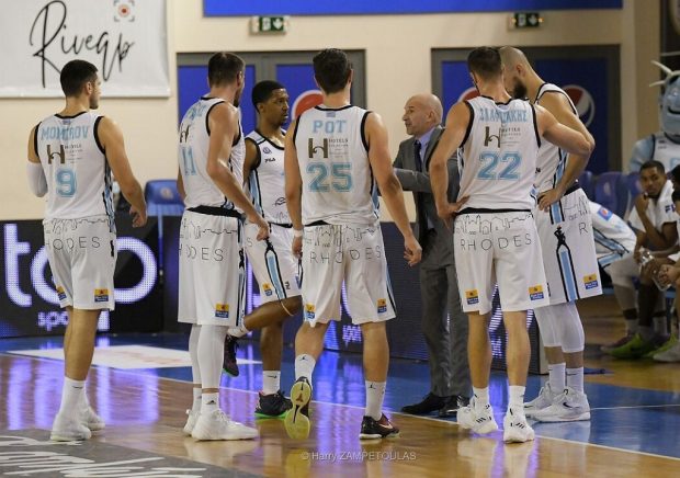 Κολοσσος μπασκετ