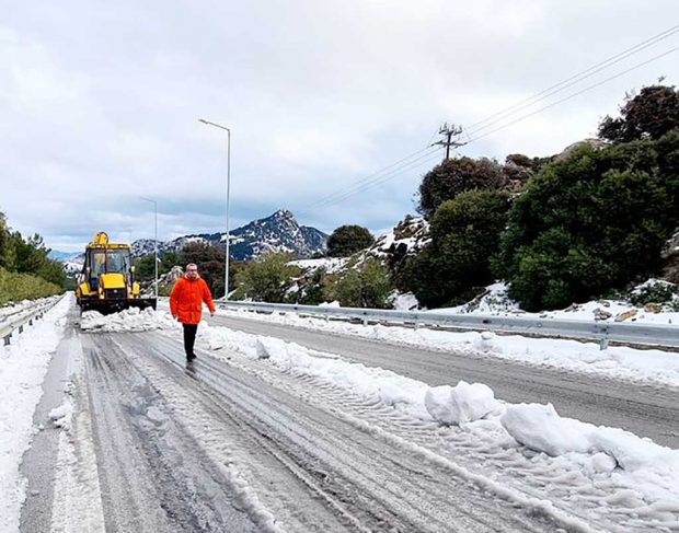 ΧΑΤΖΗΜΑΡΚΟΣ ΧΙΟΝΙΑ 25/1