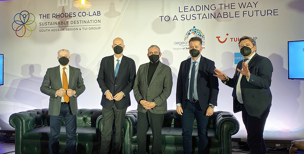CO LAB TUI