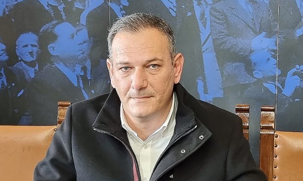 ΣΤΕΦΑΝΟΣ ΠΟΡΤΣΕΛΛΙ