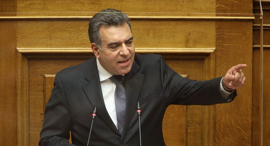 ΚΟΝΣΟΛΑΣ ΜΑΝΟΣ