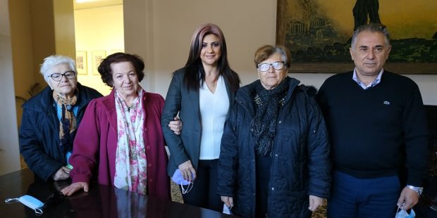 Πλούσια δώρα -“προίκα” σε δύο μωρά που γεννήθηκαν στην Κάλυμνο