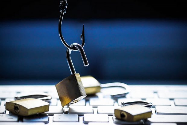 ΑΠΑΤΗ INTERNET PHISHING