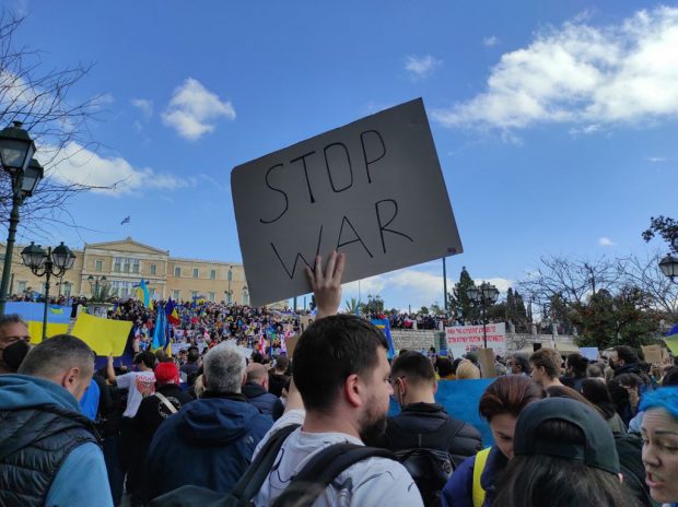 900