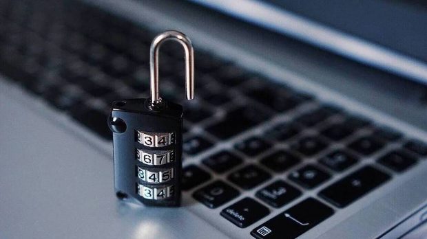 ΑΠΑΤΗ INTERNET PHISHING