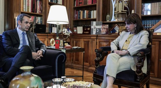 ΜΗΤΣΟΤΑΚΗΣ ΣΑΚΕΛΛΑΡΟΠΟΥΛΟΥ