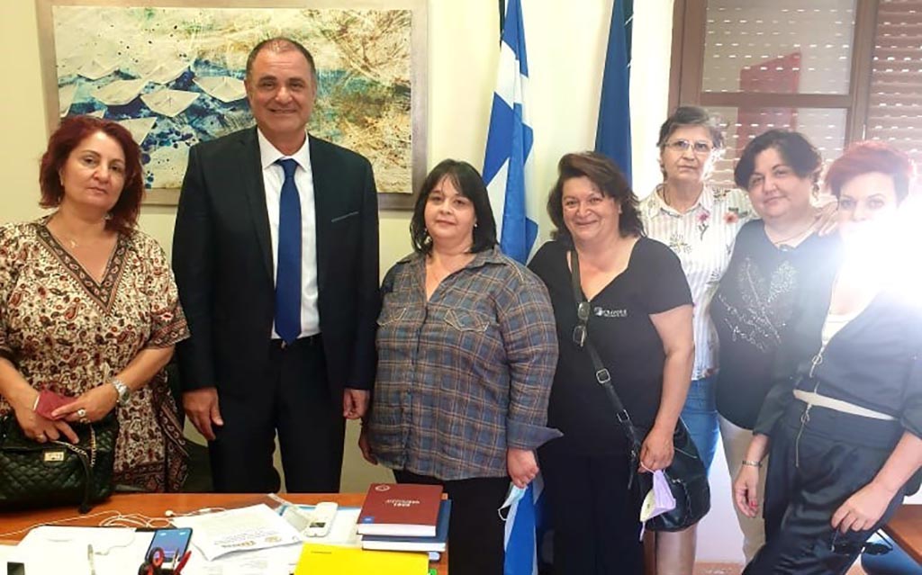 ΚΑΡΙΚΗΣ ΚΑΘΑΡΙΣΤΡΙΕΣ