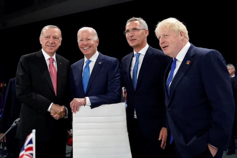 2022-06-29T101812Z_709617033_RC2M1V9EP9XO_RTRMADP_3_NATO-SUMMIT_1