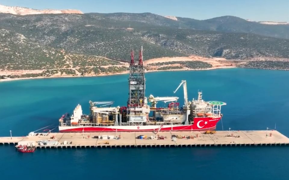 Αμπντούλ Χαμίτ Χαν