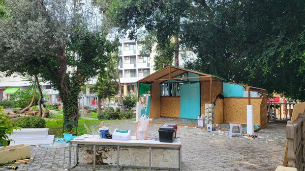 Σε πλήρη εξέλιξη οι εργασίες  για το Xριστουγεννιάτικο Xωριό
