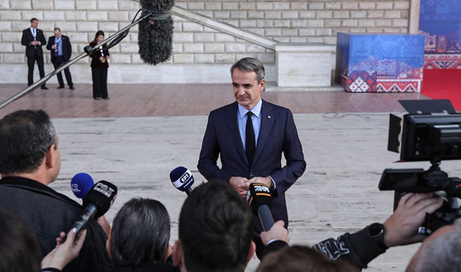 ΜΗΤΣΟΤΑΚΗΣ ΤΙΡΑΝΑ