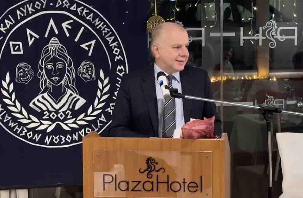 ΚΑΜΠΟΥΡΑΚΗΣ ΘΑΛΕΙΑ