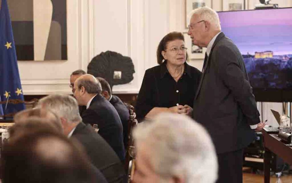ΠΙΚΡΑΜΜΕΝΟΣ ΜΕΝΔΩΝΗ