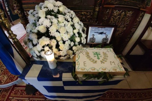 Τελέστηκε στη Ρόδο 9ήμερο μνημόσυνο για τους πεσόντες πιλότους της Πολεμικής Αεροπορίας