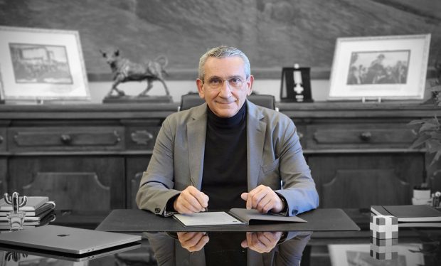 ΧΑΤΖΗΜΑΡΚΟΣ ΓΙΩΡΓΟΣ