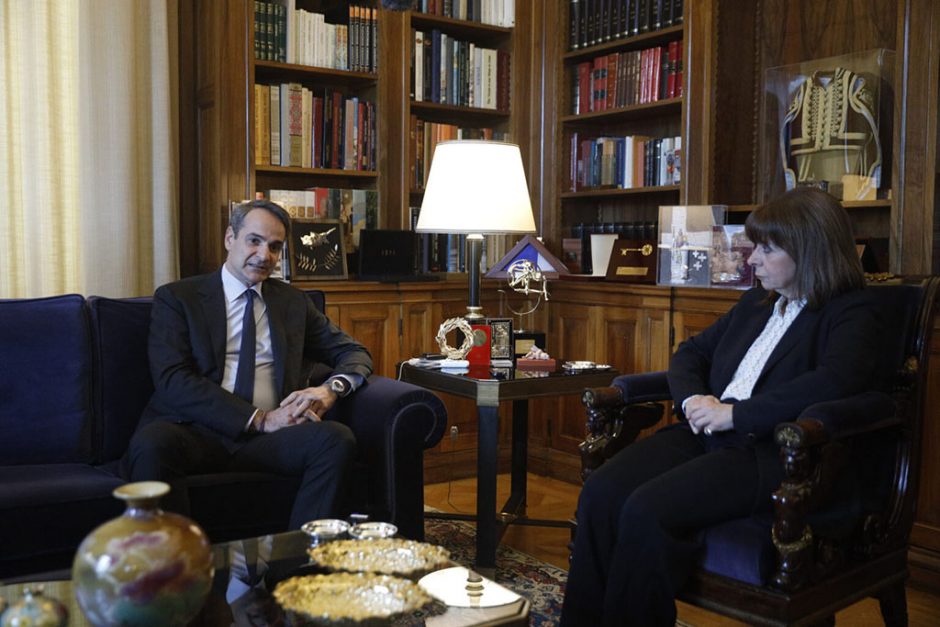 ΜΗΤΣΟΤΑΚΗΣ ΣΑΚΕΛΛΑΡΟΠΟΥΛΟΥ
