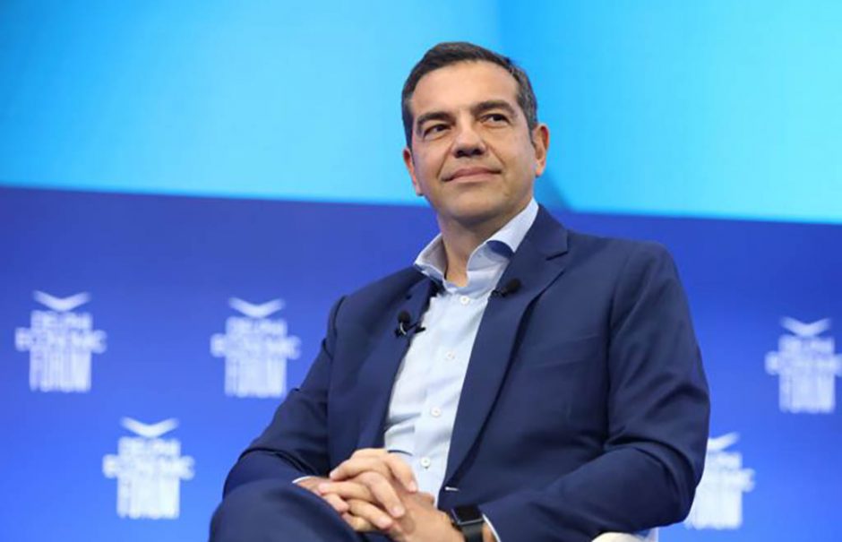 [360986] 8ο ΟΙΚΟΝΟΜΙΚΟ ΦΟΡΟΥΜ ΤΩΝ ΔΕΛΦΩΝ (ΓΙΑΝΝΗΣ ΠΑΝΑΓΟΠΟΥΛΟΣ/EUROKINISSI) // ΑΠΑΓΟΡΕΥΕΤΑΙ ΚΑΘΕ ΧΡΗΣΗ ΑΡΧΕΙΟΘΕΤΗΣΗ ΚΑΙ ΔΙΑΝΟΜΗ ΤΗΣ ΦΩΤΟΓΡΑΦΙΑΣ ΑΠΟ