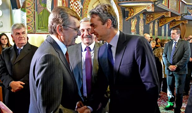 ΚΡΕΜΑΣΤΙΝΟΣ ΜΗΤΣΟΤΑΚΗΣ