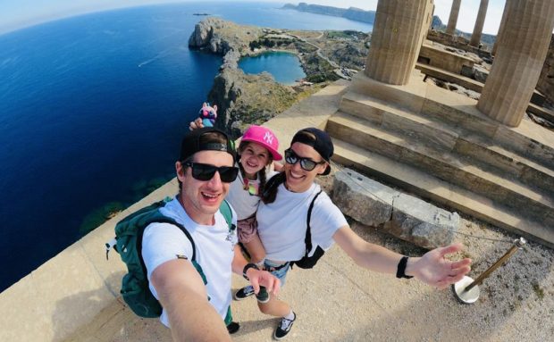 Ταξιδεύοντας στη Ρόδο μαζί με τα παιδιά
