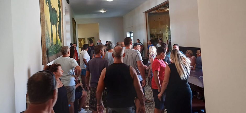 ΕΠΕΙΣΟΔΙΑ ΔΗΜΑΡΧΕΙΟ